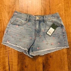 NWT Wild Fable High-Rise Flower Print Shorts Sz2